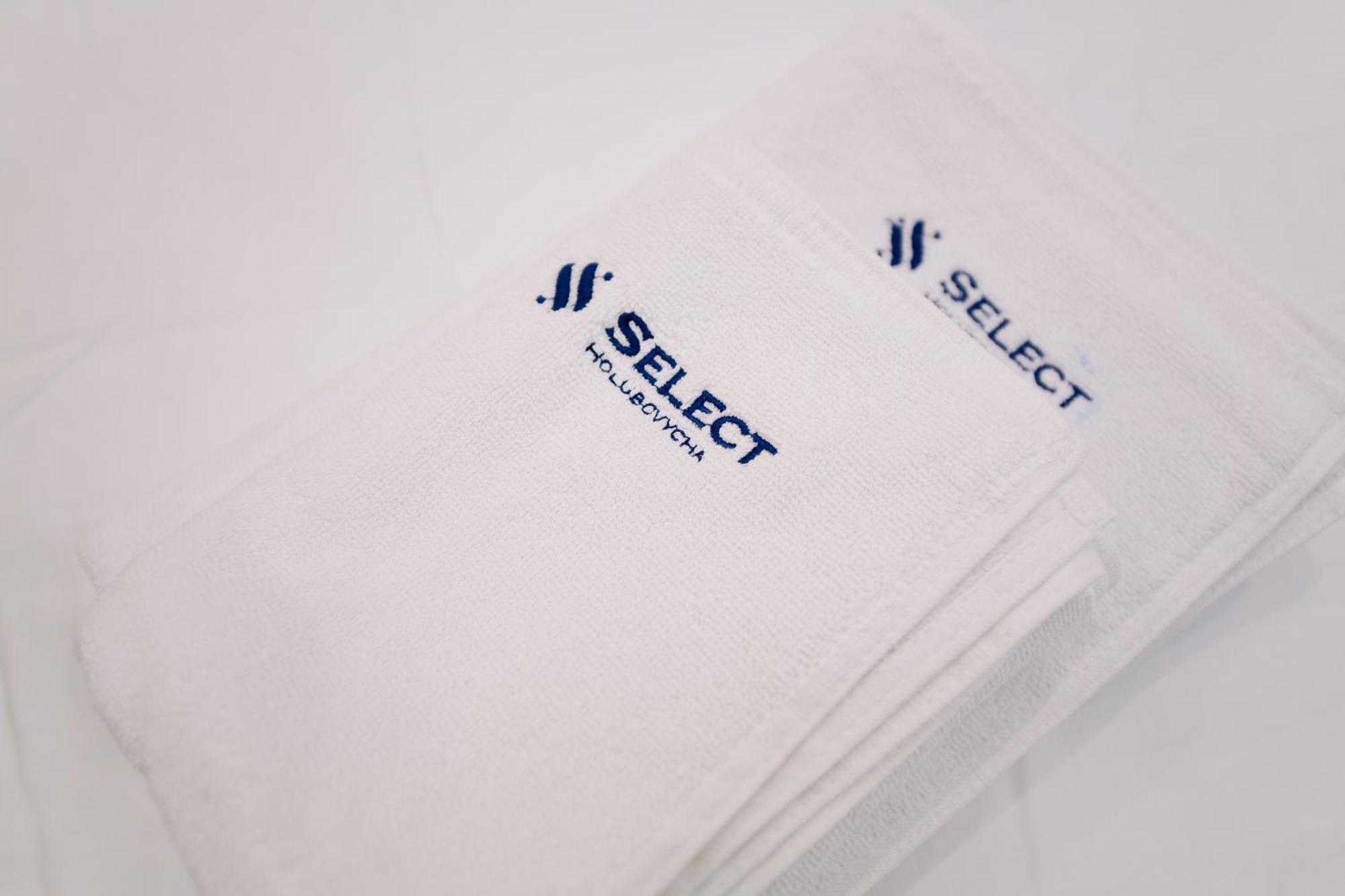 Select Hotel リヴィウ エクステリア 写真
