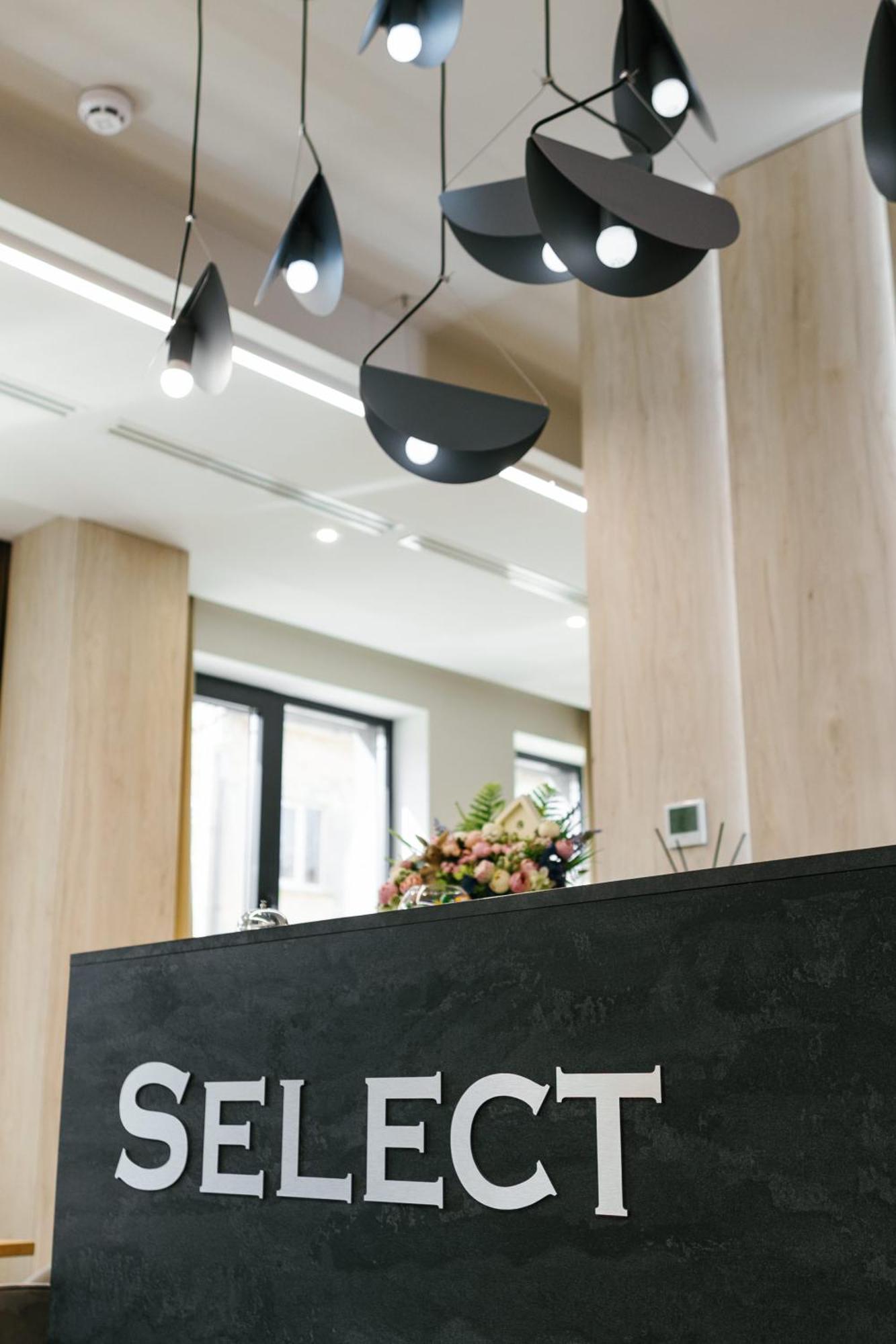 Select Hotel リヴィウ エクステリア 写真